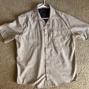 COPY - Wrangler short sleeve shirt  (men) L - outdoor series